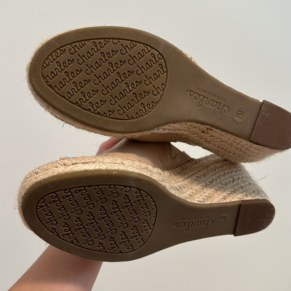 Size 7 M Barely With Charles By Charles David Wed… - image 4